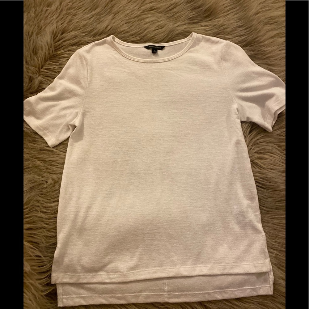 White Banana Republic short sleeve tee
